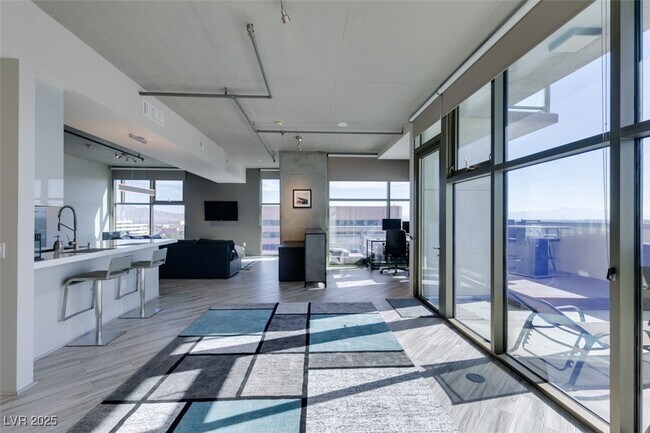 Foto del edificio - 353 E Bonneville Ave