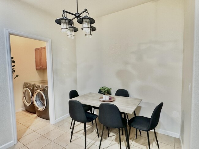 Building Photo - 2177 Cape Hatteras Dr