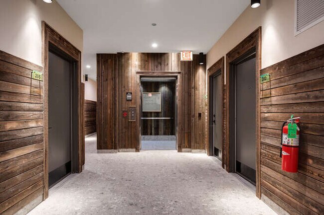 Foto del edificio - 1257 N Ashland Ave