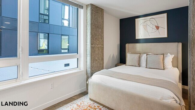 Foto del edificio - 2301 E Union St