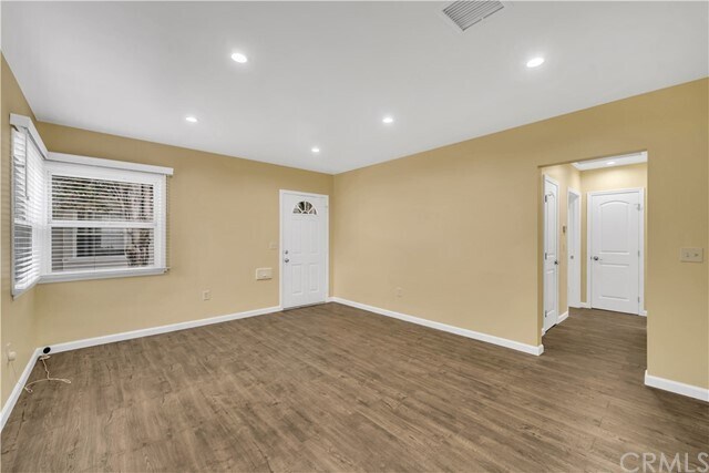 Foto del edificio - 431 E Cedar Ave
