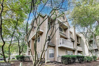 Building Photo - 5821 Inman Park Cir