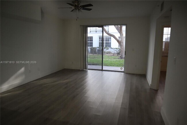 Foto del edificio - 721 SW 148th Ave