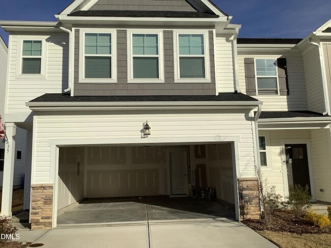 Building Photo - 35 Village Edge Dr