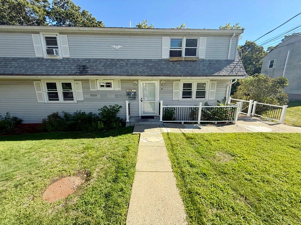 Primary Photo - 43 Sherman Pl