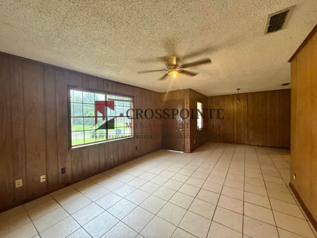 Building Photo - 314 Tammy Lynn Dr
