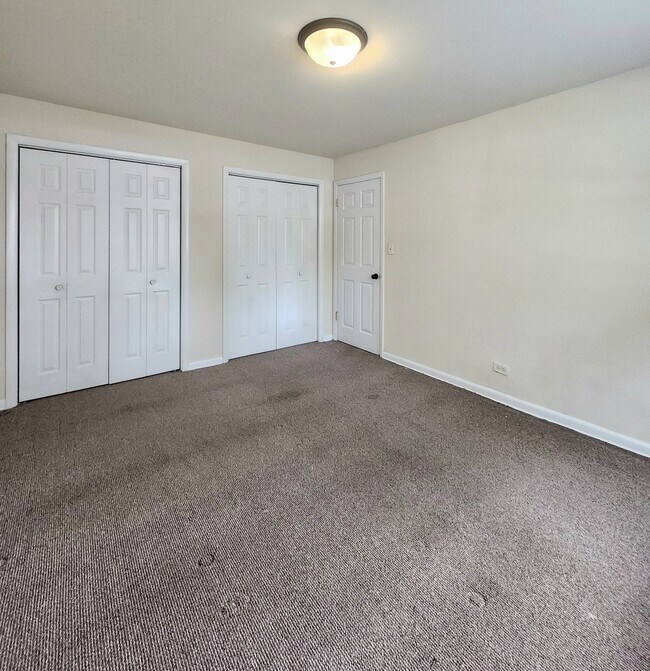 Foto del edificio - 2007 W Touhy Ave