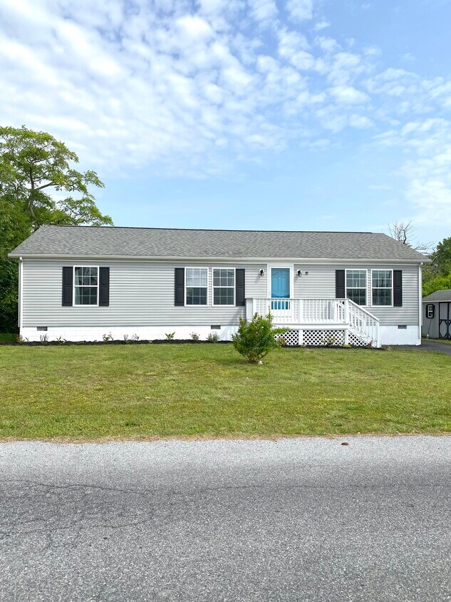 Primary Photo - 31625 River Rd
