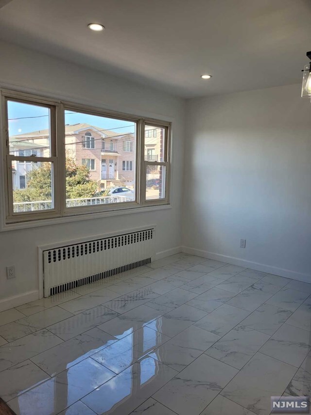 Building Photo - 224 11th Street, Unit 2