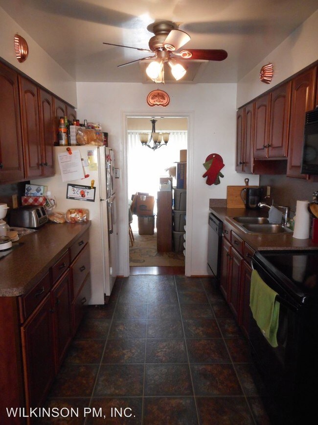 Building Photo - 4 br, 2.5 bath House - 12470 HEDGES RUN DRIVE