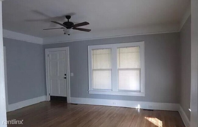 Building Photo - 3 br, 1.5 bath House - 105 Brockman Ave