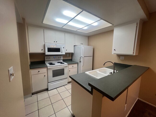 Foto del edificio - ***$300 Move-in Special*** One Bedroom Con...