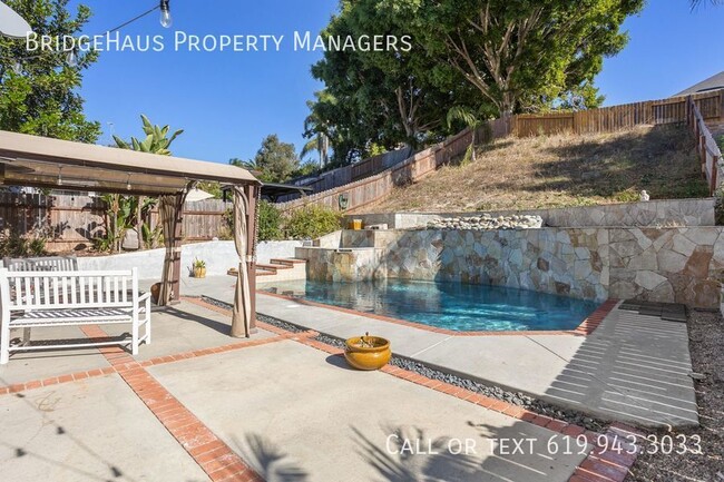 Building Photo - Rancho Del Oro- 3 Bedroom 2.5 Bathroom Hou...
