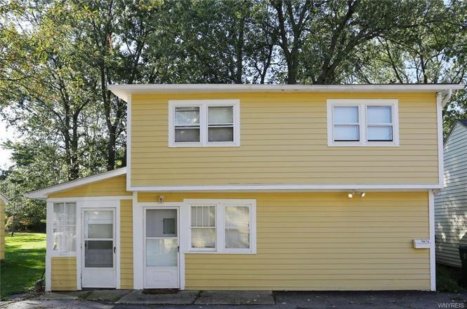 cottage house - 706 Nash Rd