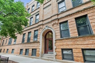 Building Photo - 2837 N Cambridge Ave
