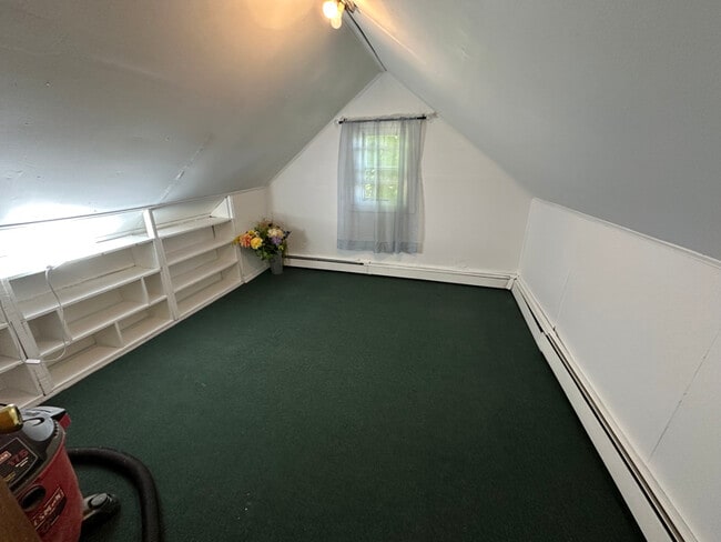 Building Photo - 51 BELLEROSE Rd