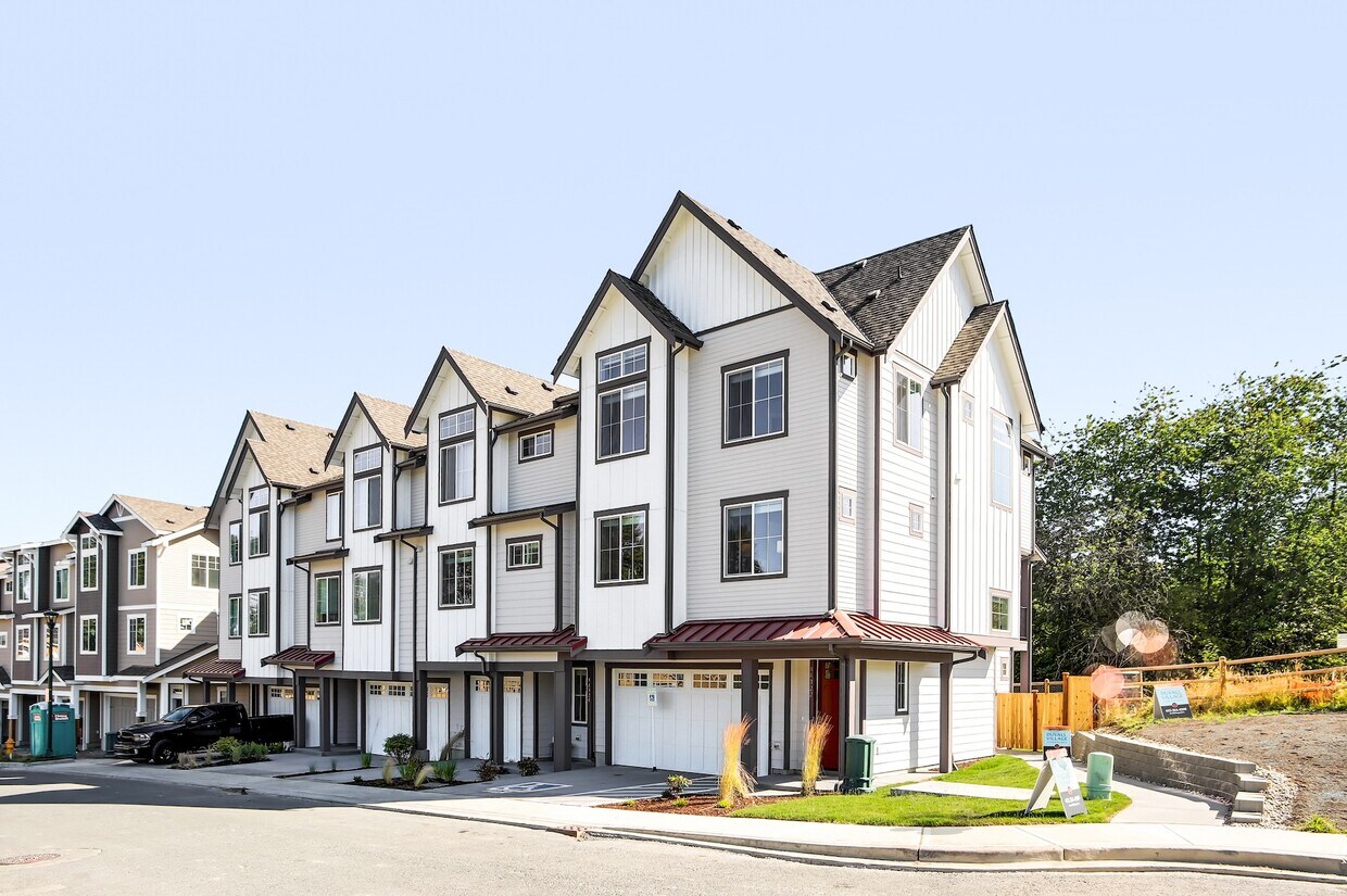 Duvall Village Townhomes 14324 Railroad Way NE Duvall, WA