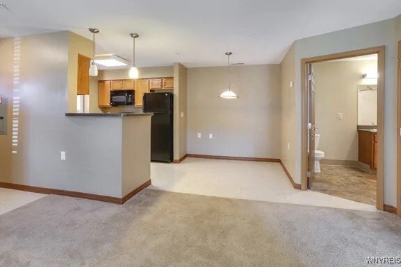 Foto del edificio - 2516 Deer Lakes Dr