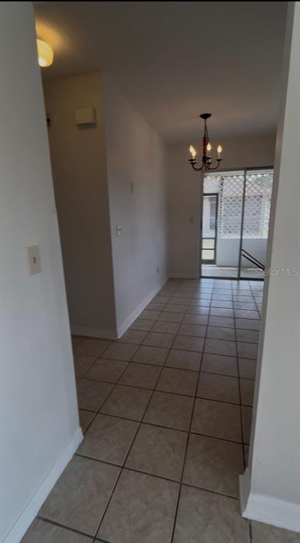 Foto del edificio - 945 Bryan Ct