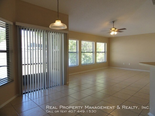 Building Photo - Spacious 4 BR / 2 BA House in Waterford Lakes
