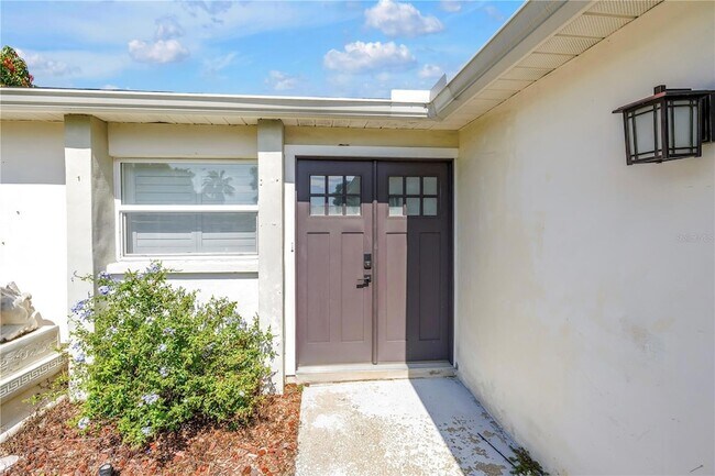 Foto del edificio - 3216 Pine Haven Dr