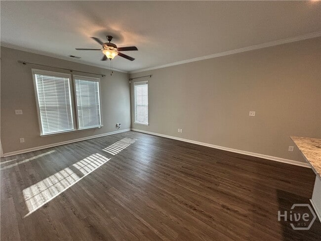 Foto del edificio - 223 Sonoma Dr