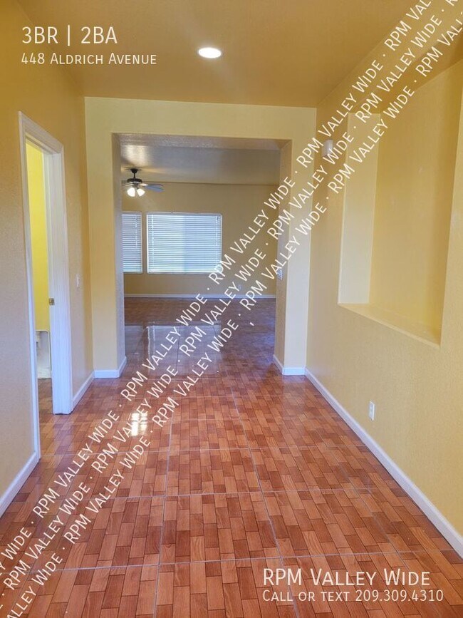 Building Photo - 3 bedroom 2 bath home Coming Soon!!