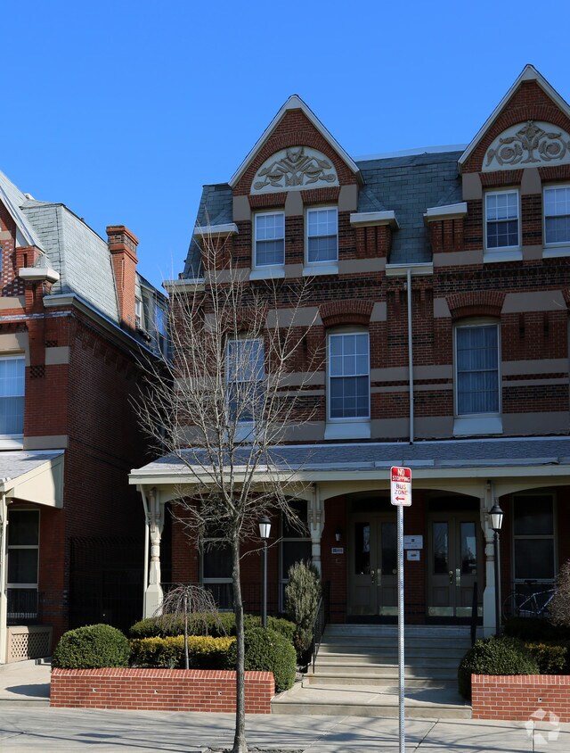 Building Photo - Campus Apartments