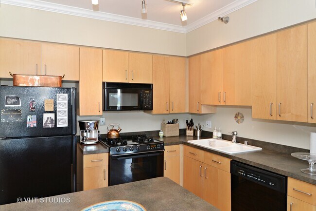 Foto del edificio - 1122 N Dearborn St