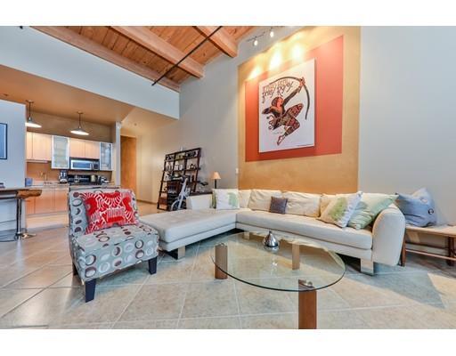 Building Photo - 60 Dudley St