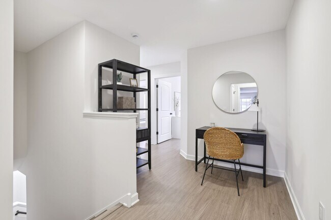 Foto del edificio - 958 Willow Pl