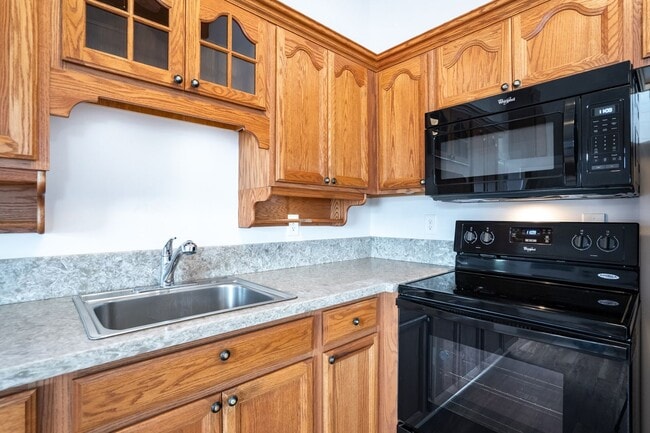 Building Photo - Remodeled 1 Bedroom Attached Ohana in Nort...