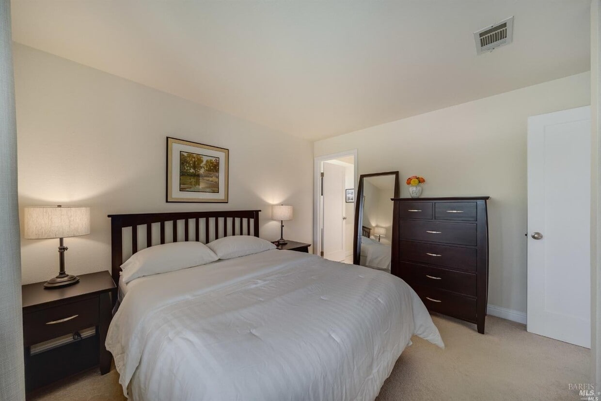 15 Tudor Ct, San Rafael, CA 94903 Condo for Rent in San Rafael, CA