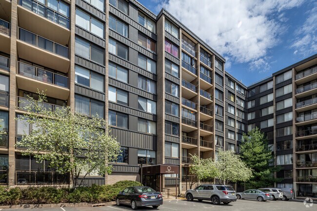 Fotografía del edificio - Park Hudson Apartments