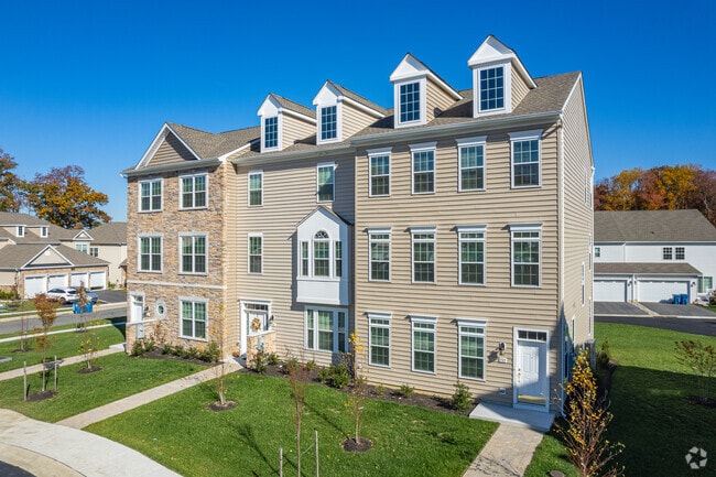 Building Photo - Meridian Crossing Community