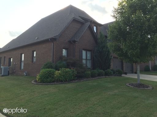 Building Photo - 5343 Creekside Pl