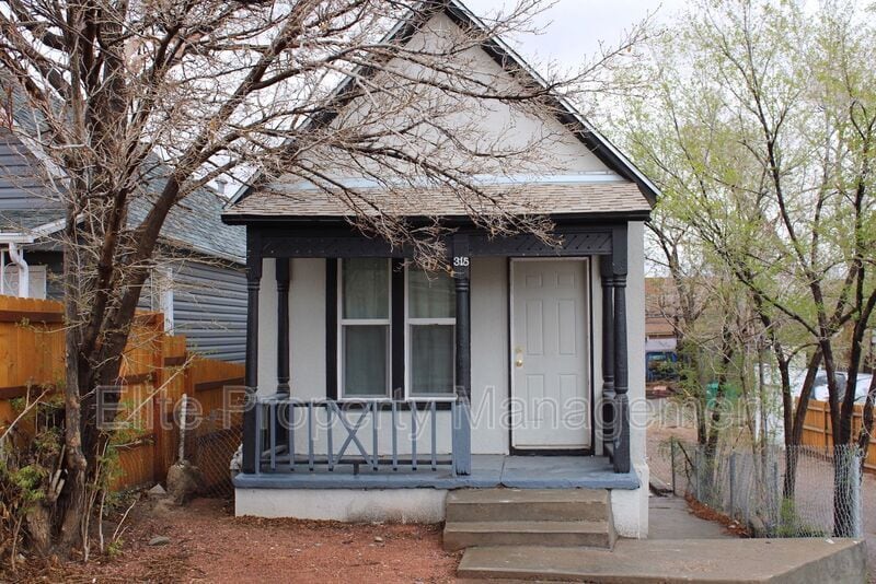 Primary Photo - 315 E City Center Dr