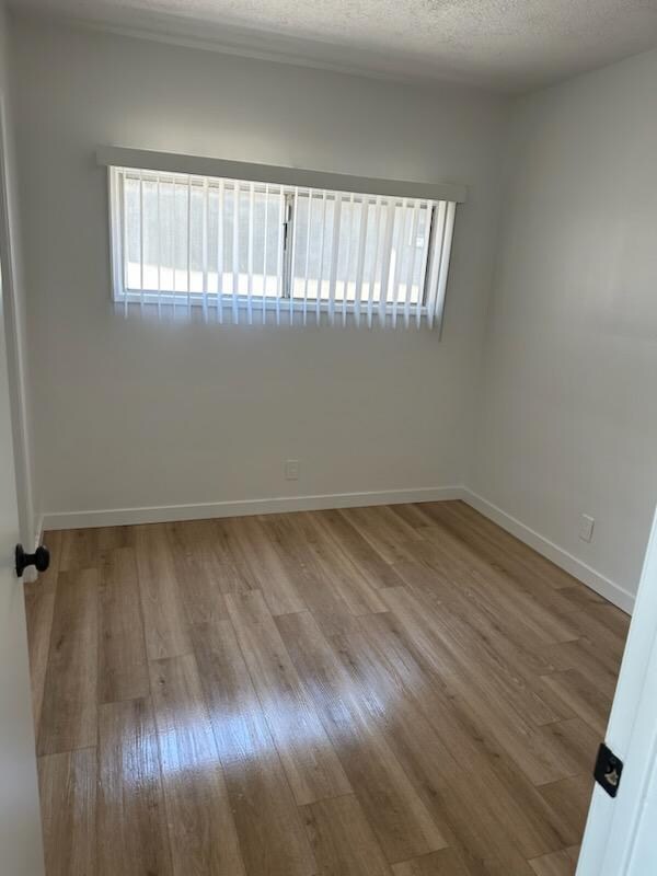 Foto del edificio - 2026 Hermosa Ave