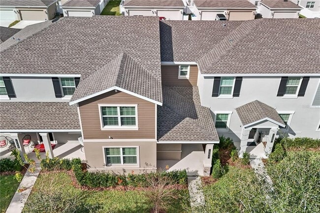 Foto del edificio - 15633 Water Spring Blvd