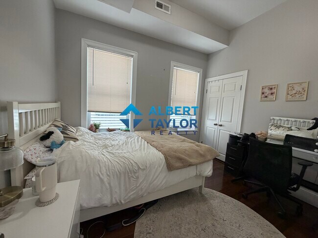 Foto del edificio - 92 Calumet St