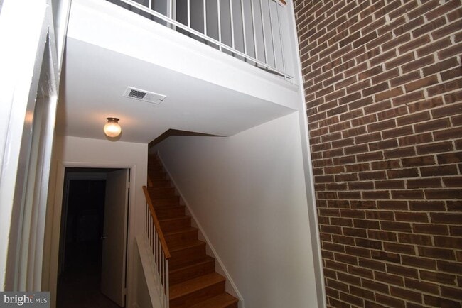 Foto del edificio - 1436 Greenmont Ct