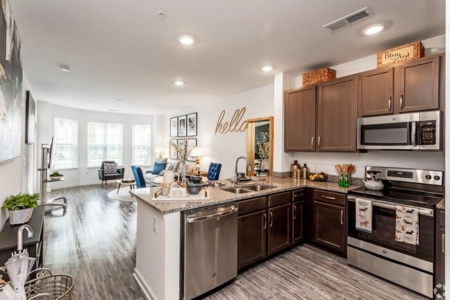 Building Photo - Allure Apollo