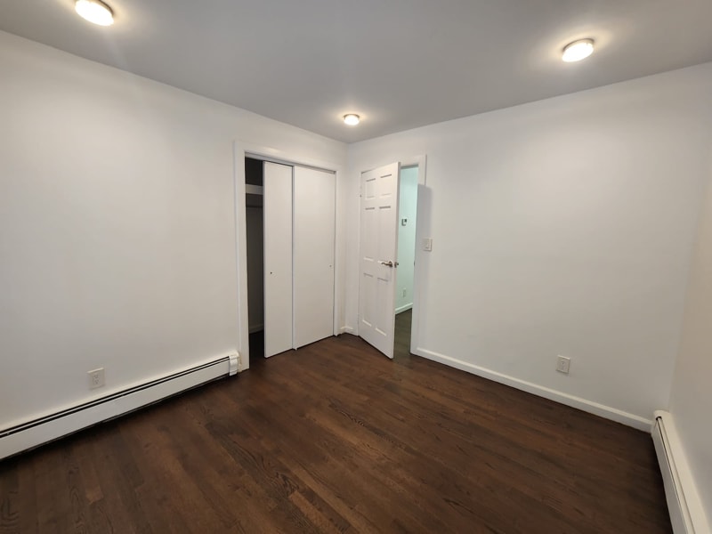 Building Photo - 131 B121st St