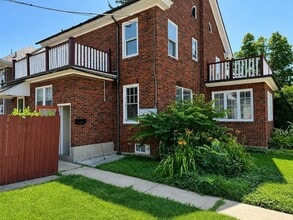 Building Photo - 401 E Lancaster Ave