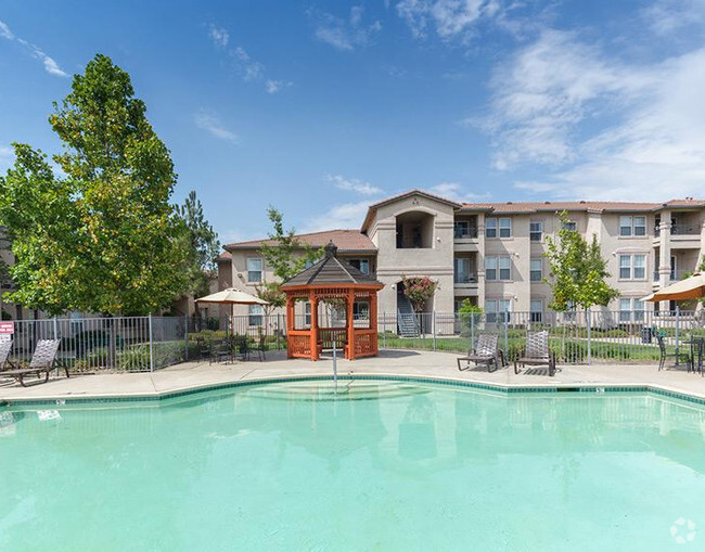 Building Photo - Crocker Oaks Apartments