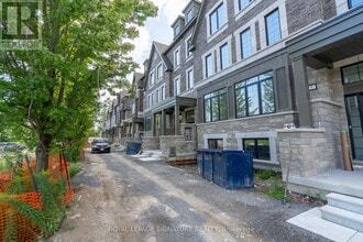 Building Photo - 23 Selfridge Wy