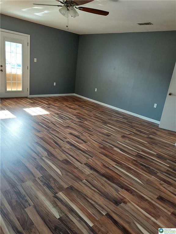 Foto del edificio - 933 N New St