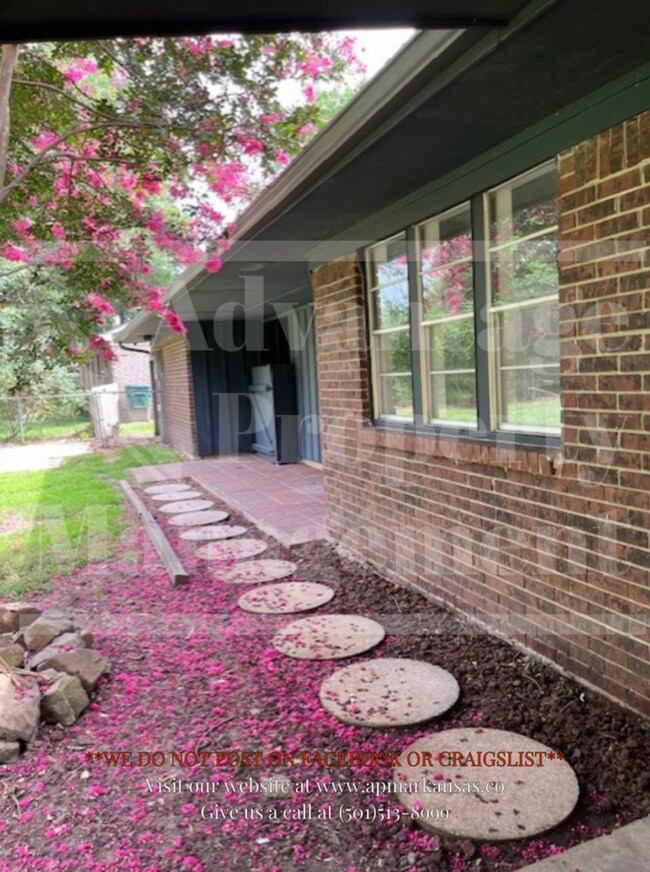 Foto del edificio - 127 Oaklawn Dr