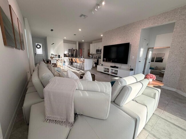 Foto del edificio - 2289 Treasure Hill St