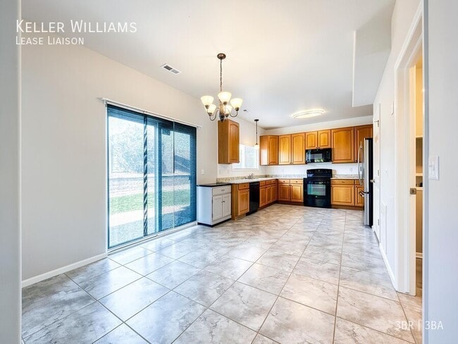 Building Photo - 6458 Showhorse Ct